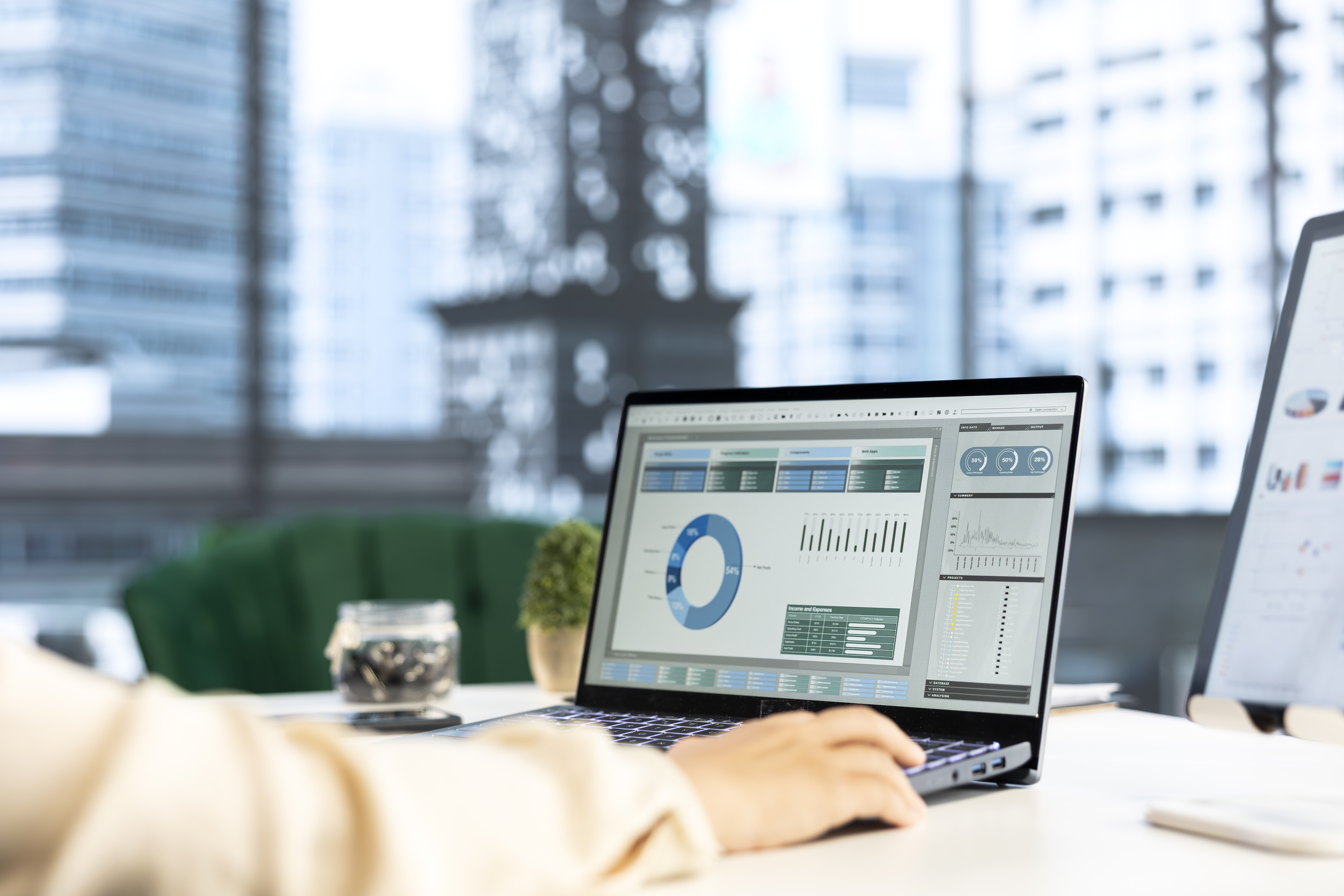 Power BI & Analytics
